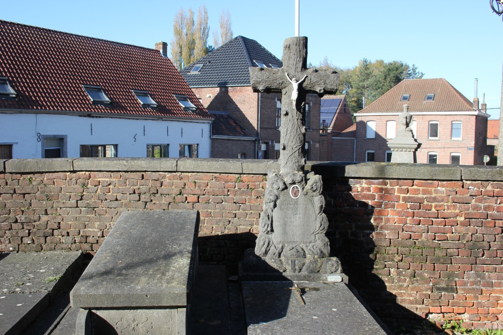 Belgian War Grave Oeudeghien