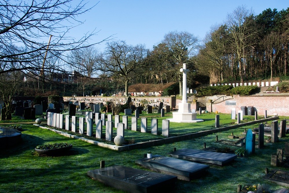 Commonwealth War Graves General Cemetery Noordwijk