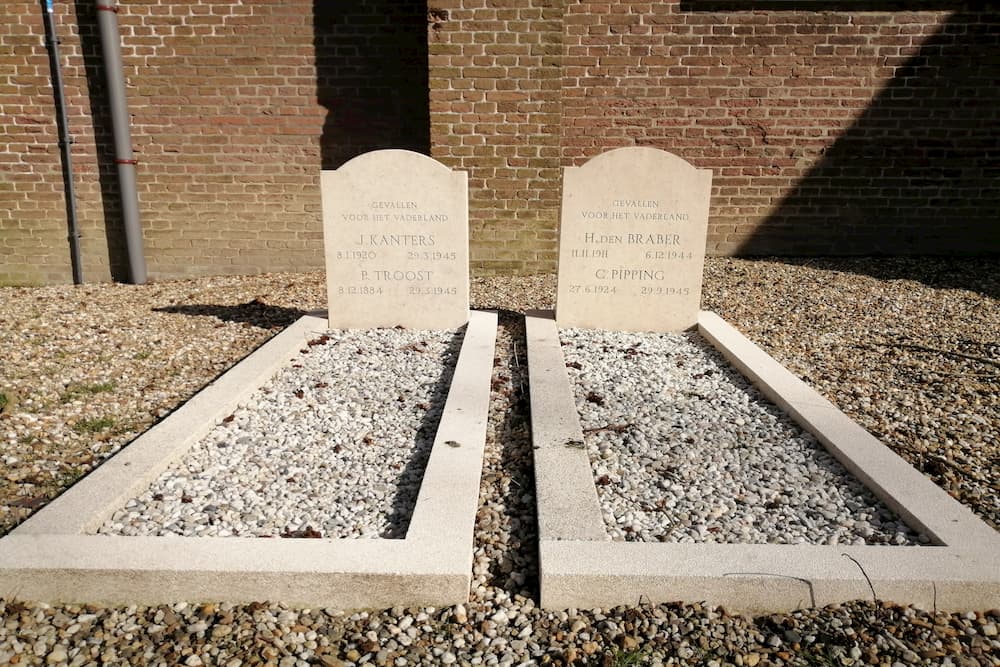 Nederlandse Oorlogsgraven Algemene Begraafplaats Ooltgensplaat