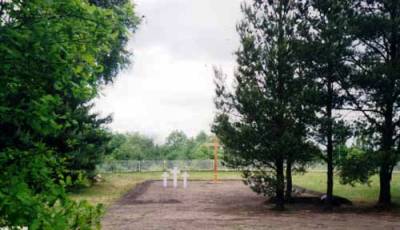 Kampbegraafplaats Macikai