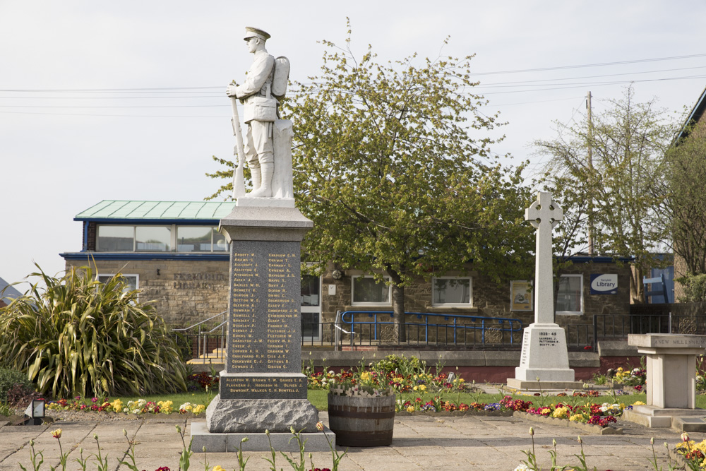 Oorlogsmonument Ferryhill #4