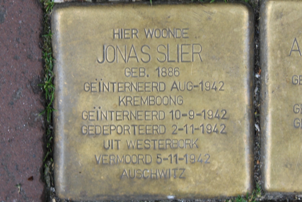 Stolpersteine Oude Doelenstraat 12 #2