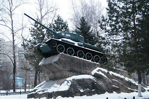 Memorial Tankistst in the Far East (T-34/85 Tank)