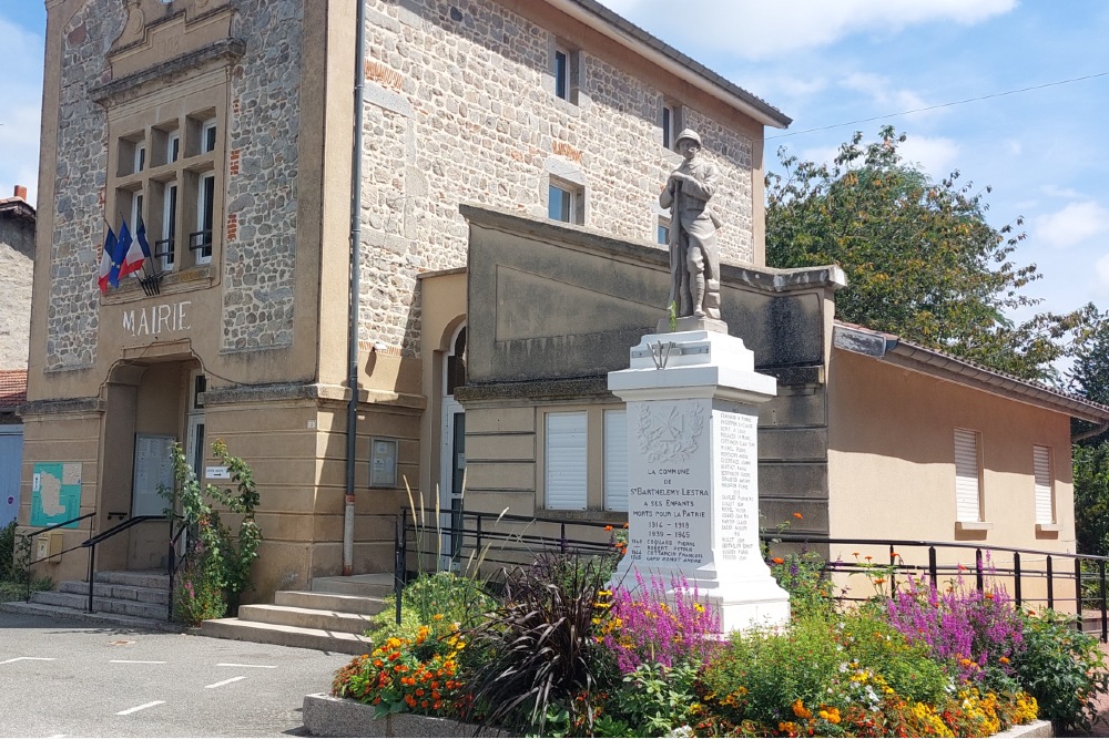 War Memorial Saint-Barthlmy-Lestra #2