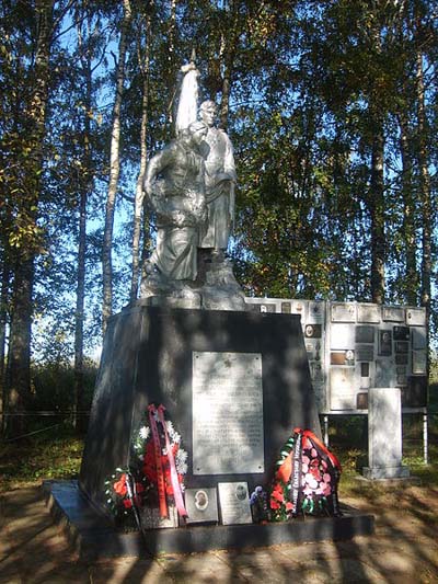 Soviet War Cemetery No. 4 Aristova