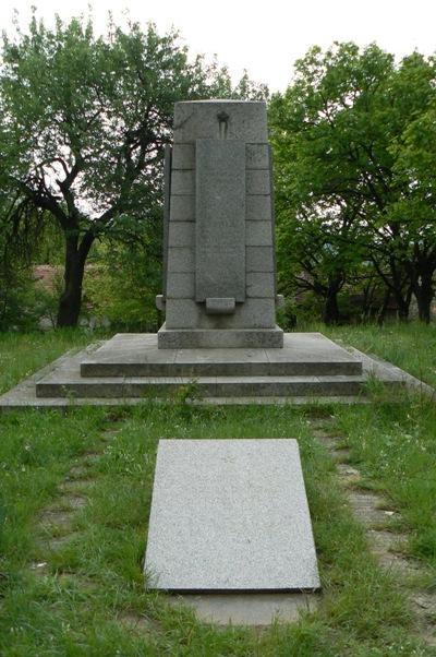 Monument Partizanen Muhovo