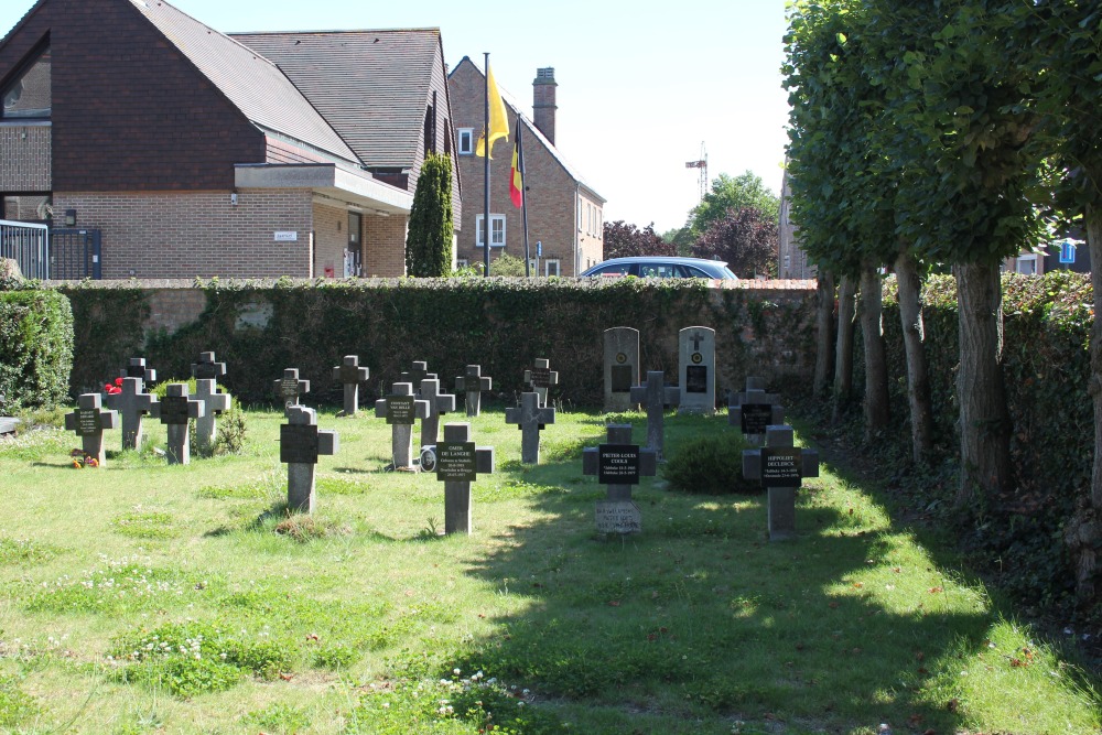 Belgian Graves Veterans Jabbeke Churchyard