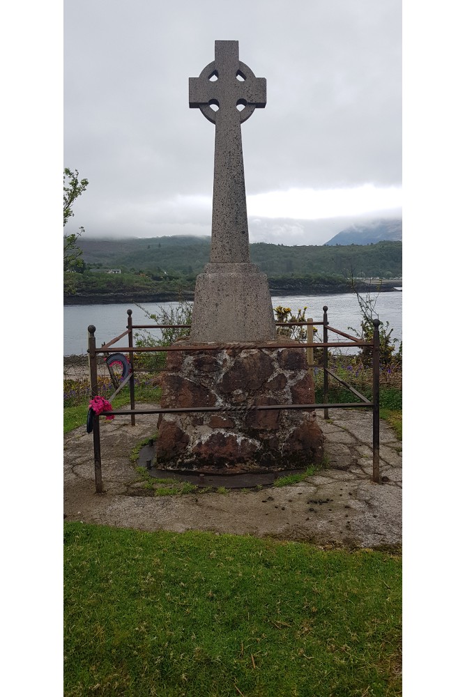 War Memorial Ardgour #4