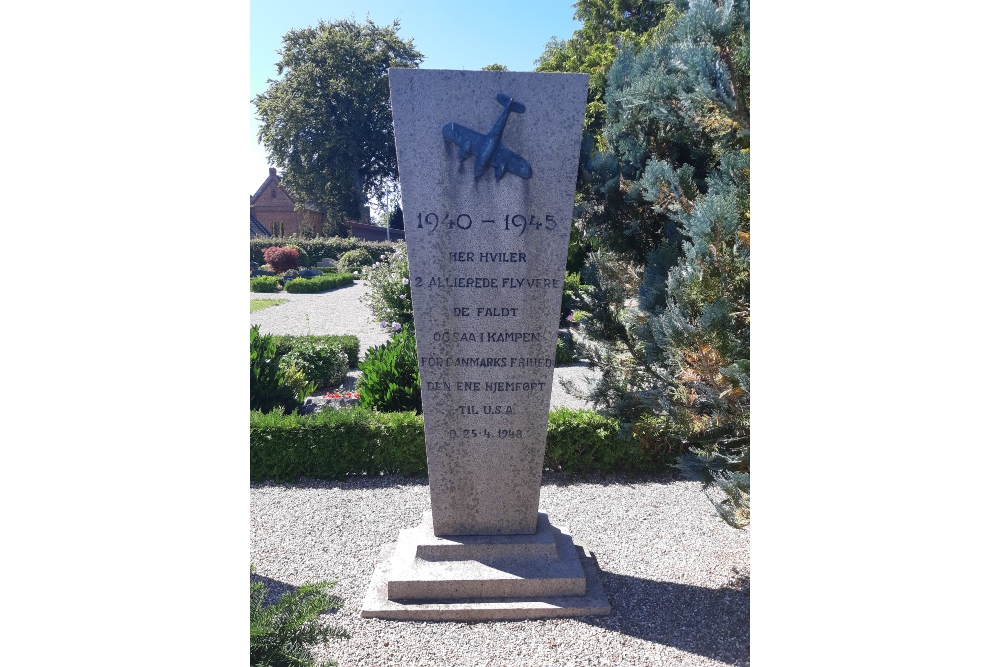 Commonwealth War Grave Dannemare General Cemetery #3