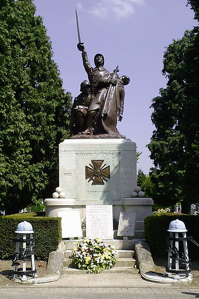 War Memorial Wattrelos