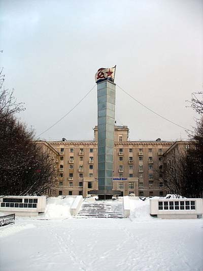 Monument Omgekomen Vissers Moermansk