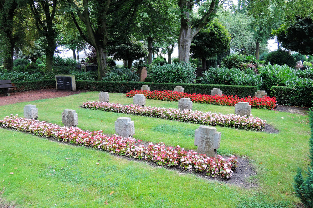 War Memorial and Graves Vorst
