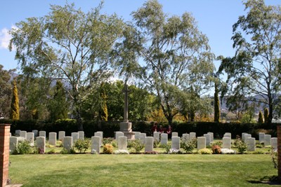 Oorlogsgraven van het Gemenebest Cornelian Bay Public Cemetery