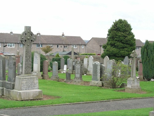 Commonwealth War Graves Whitburn Parish Churchyard