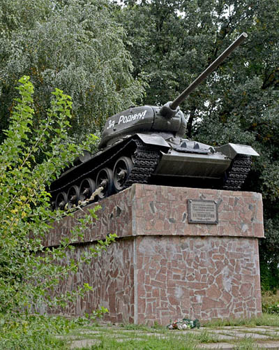 Liberation Memorial (T-34/85 Tank) Znamenka