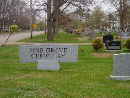 Commonwealth War Graves Pine Grove Cemetery