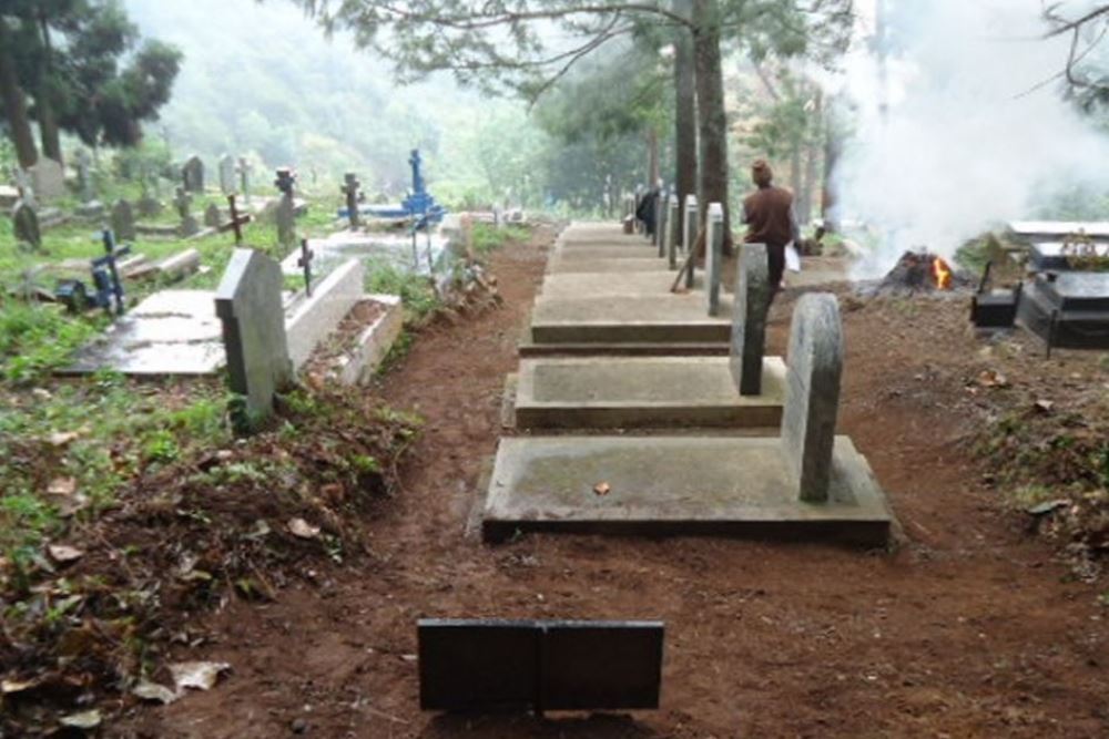Commonwealth War Graves Wellington Garrison Cemetery