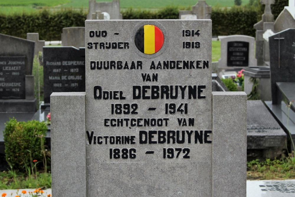 Belgian Graves Veterans Klerken