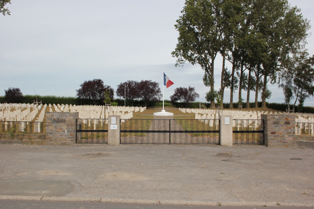 Franse Oorlogsbegraafplaats Chastre