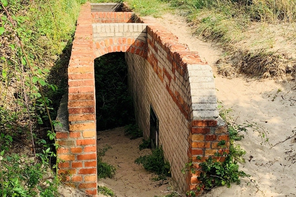 Toiletbunker Bunkerroute no. 13 De Punt Ouddorp