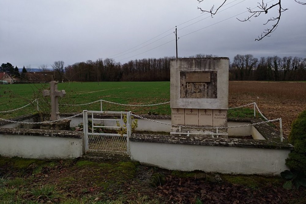 Memorial Killed Resistance Fighters Montbarrey