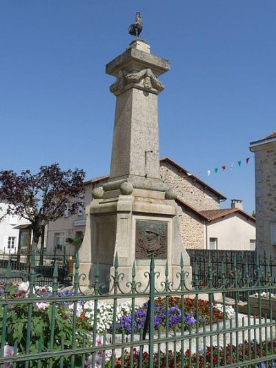 Oorlogsmonument Brigueuil #1