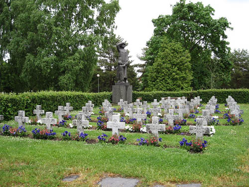 Finse Oorlogsgraven Kustavi