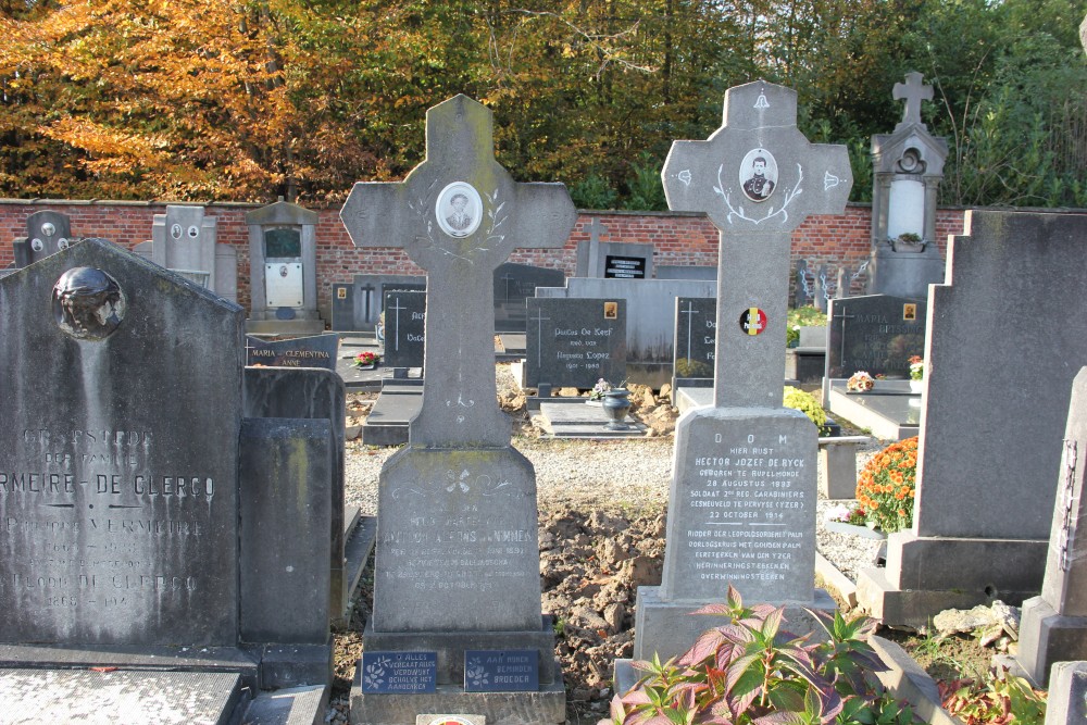 Belgische Oorlogsgraven Rupelmonde	