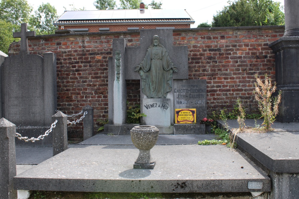 Belgian Graves Veterans Bouffioulx #4