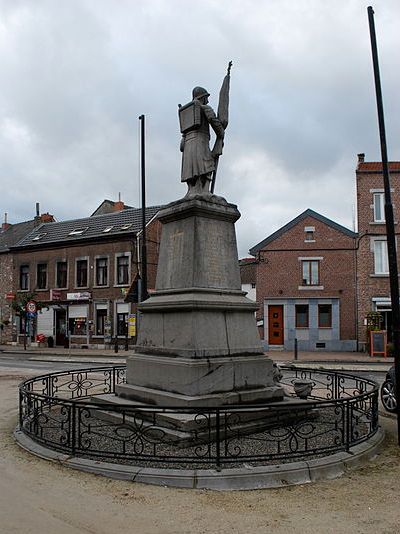 War Memorial Neuville-en-Condroz