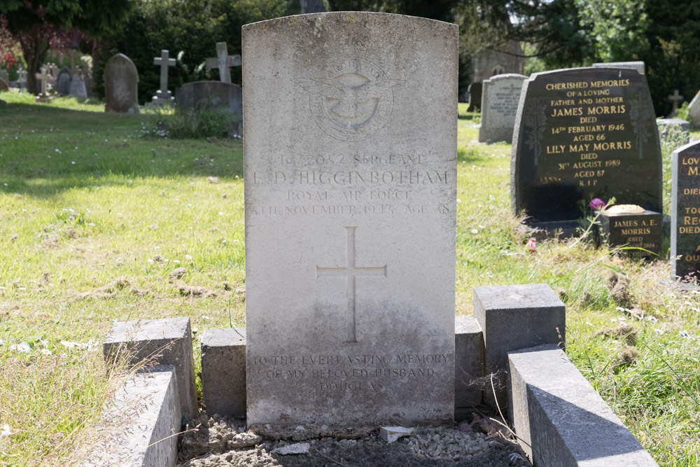 Commonwealth War Graves Ledbury Cemetery