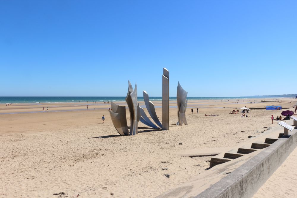 Les Braves - Dday Omaha Beach | Omaha Beach Sand - Normandy France - Military Memorial Wedding Rings