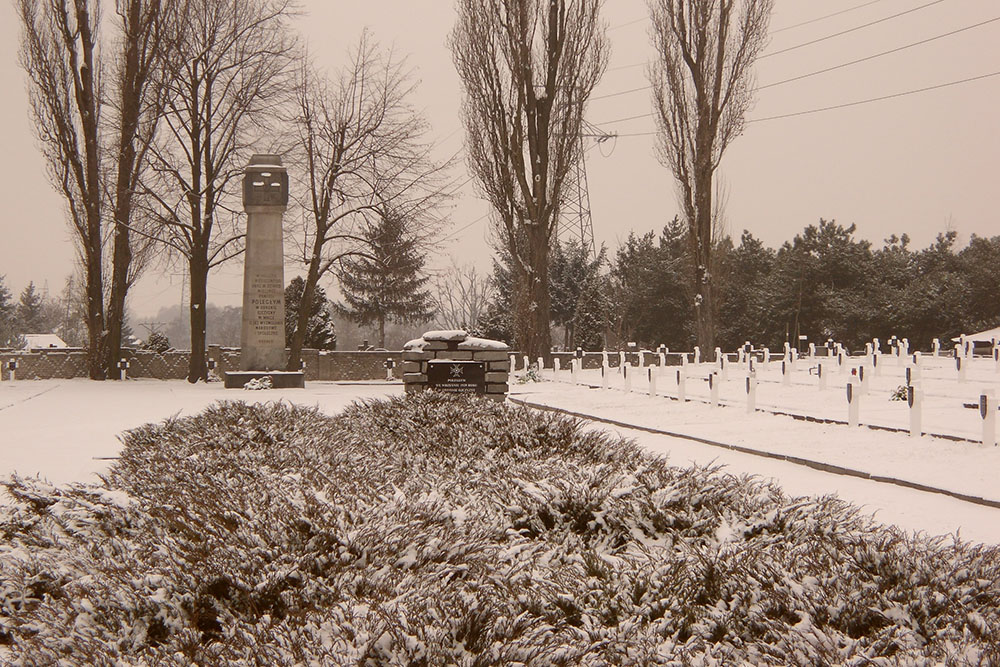 Poolse Oorlogsbegraafplaats Sochaczew