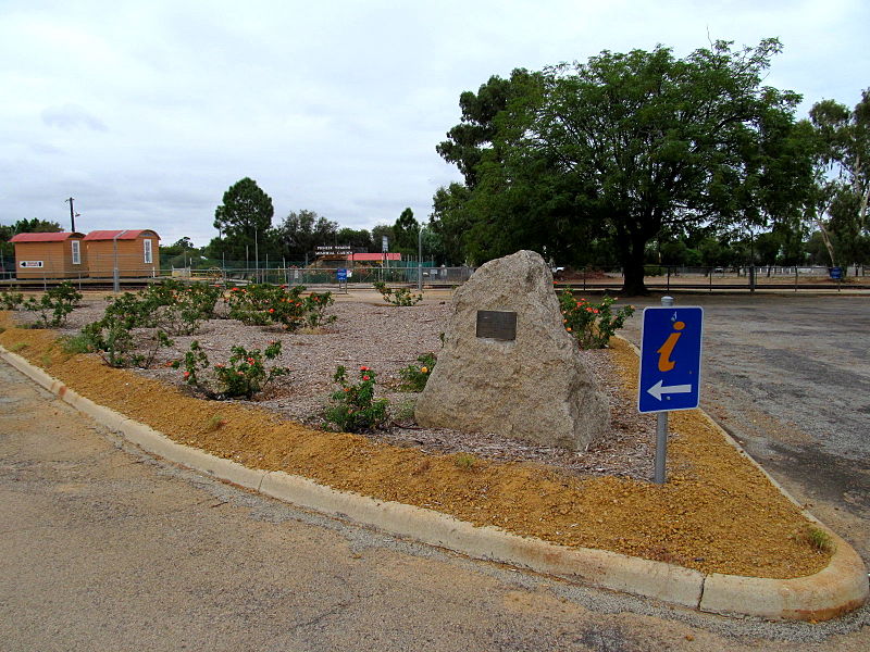 Monument 2/1st Army General Hospital