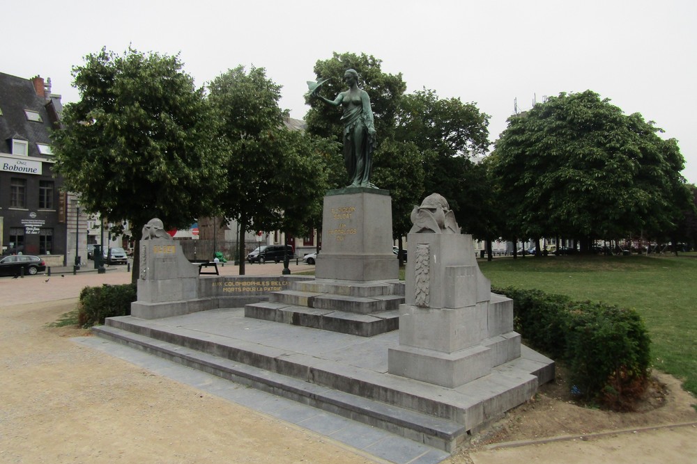 Memorial 'To the War Pigeon'