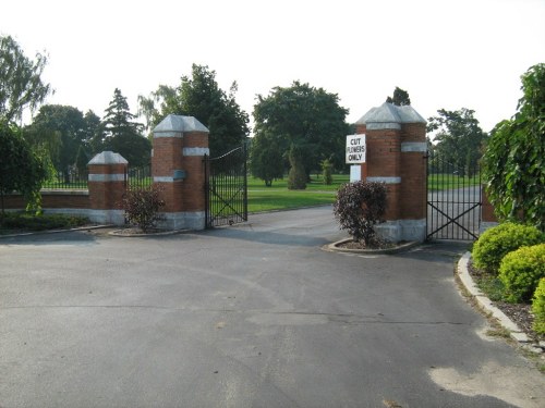Commonwealth War Graves Evergreen Memorial Park