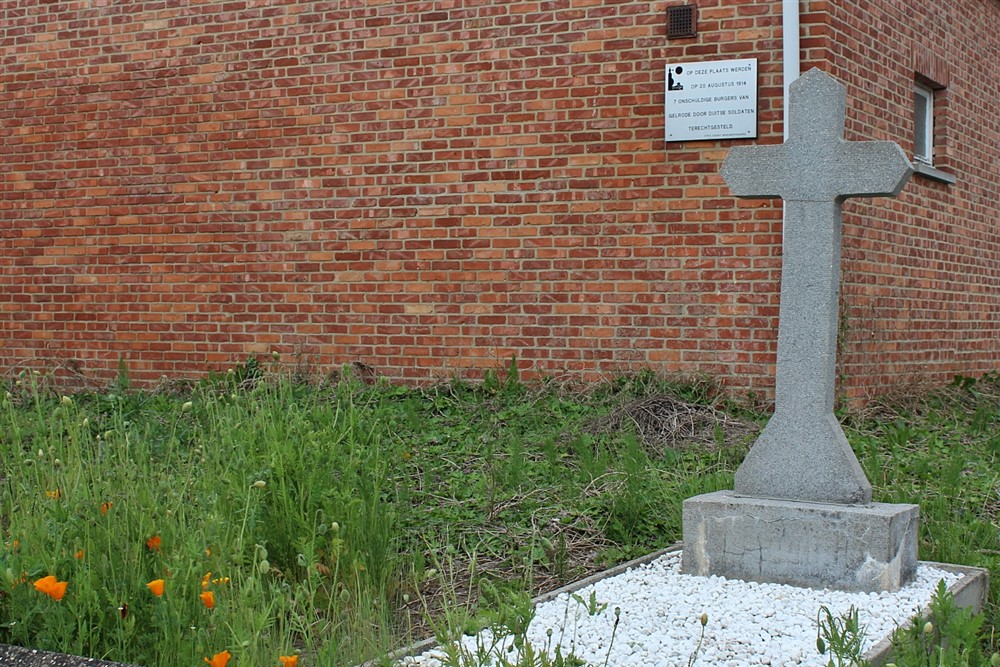 Memorial Cross Murdered Civilians Gelrode