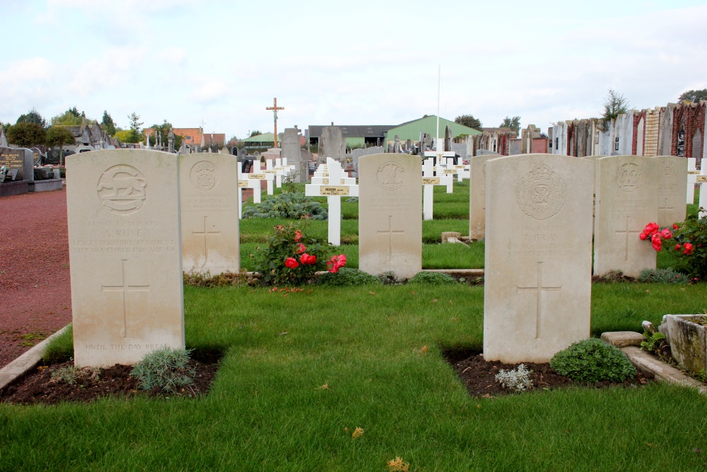 War Cemetery Labourse #3