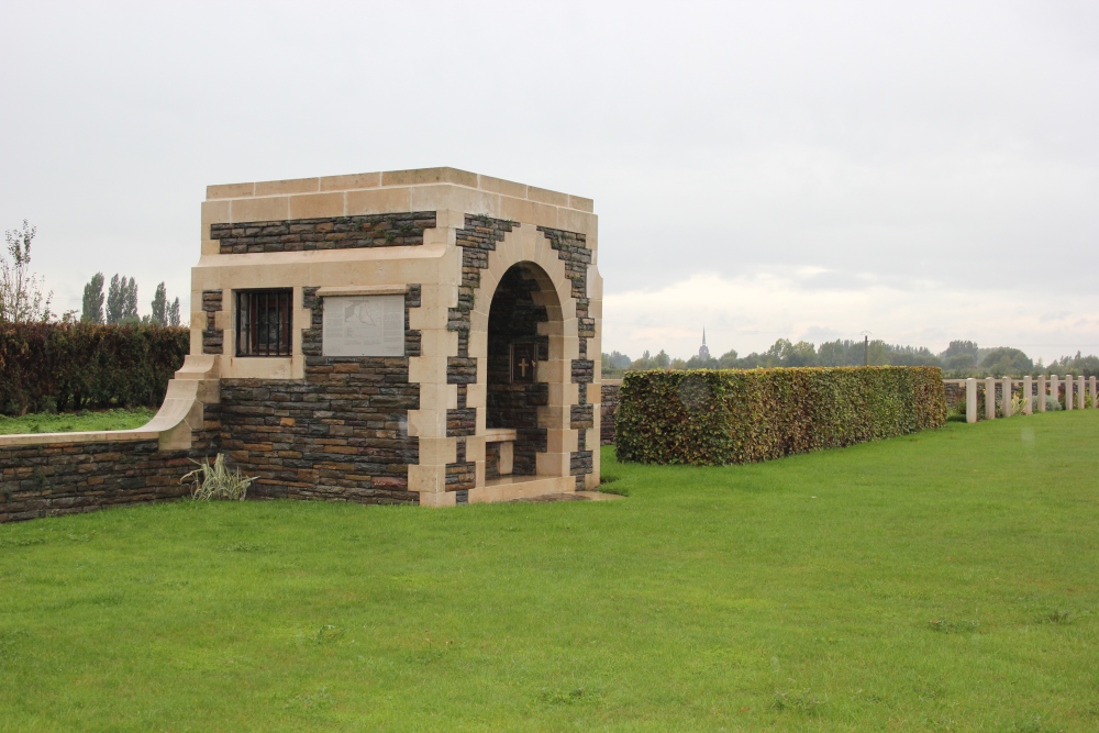 Commonwealth War Cemetery Rue-du-Bacquerot (13th London) #5