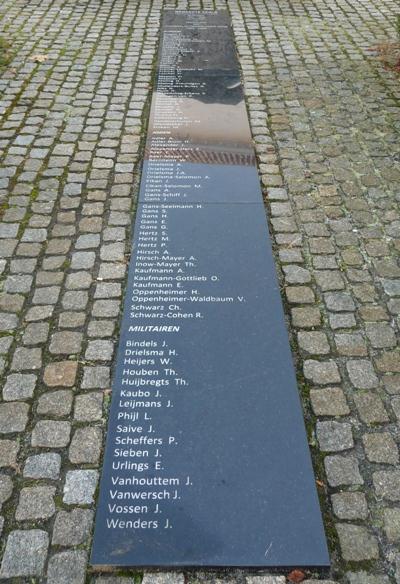 War Memorial Vaals #3