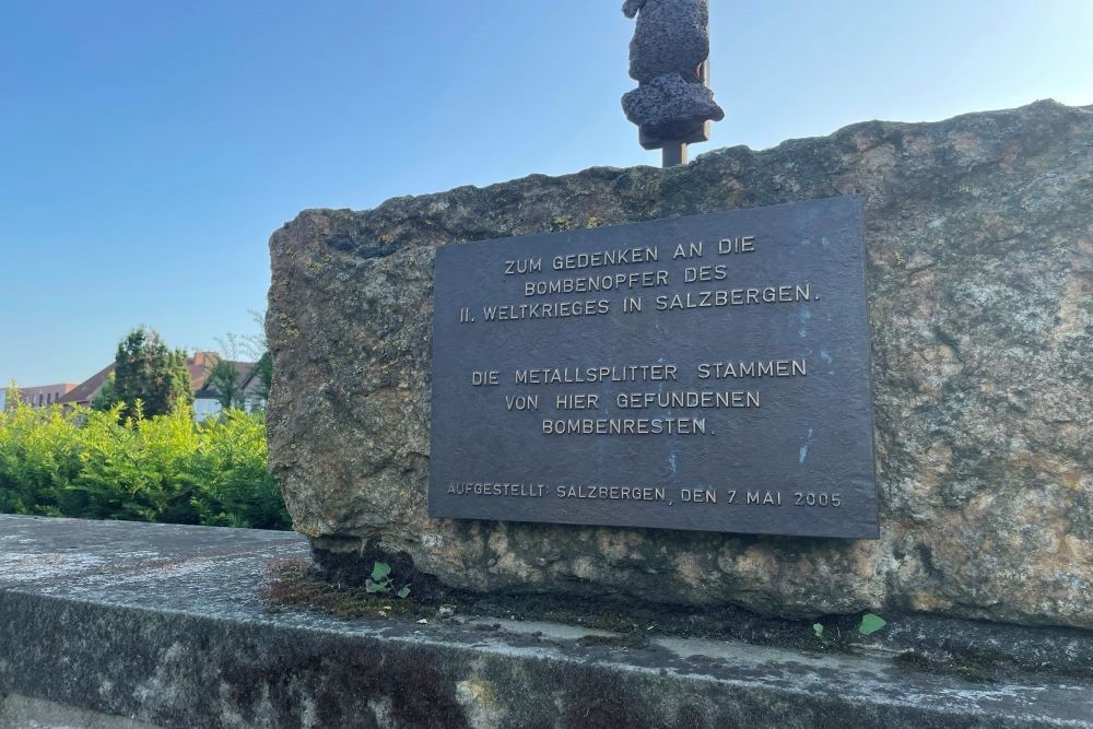 Oorlogsmonument Salzbergen #4