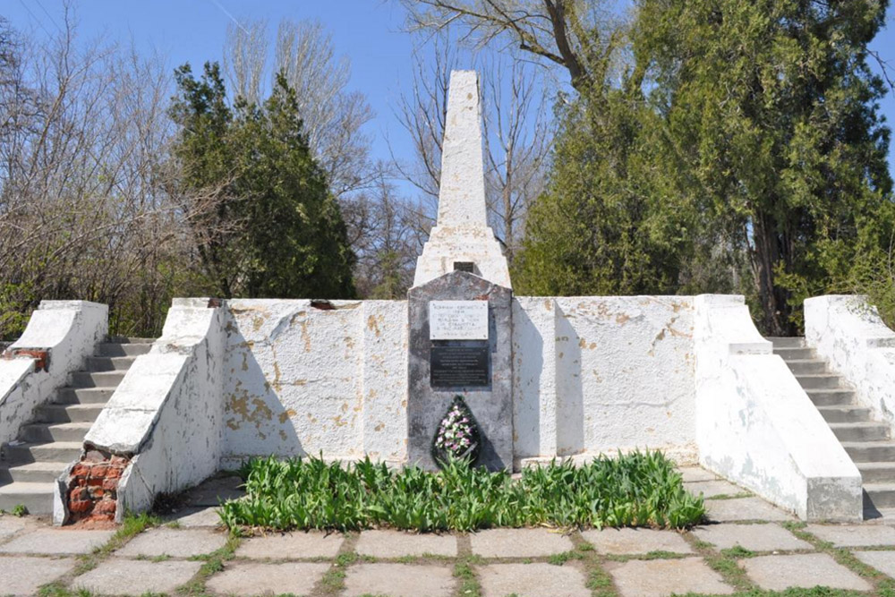 Mass Grave Soviet Soldiers Volgograd