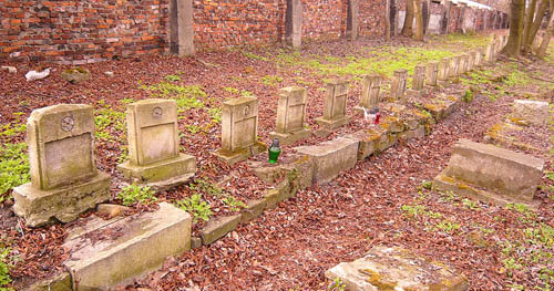 Austrian War Cemetery No.387
