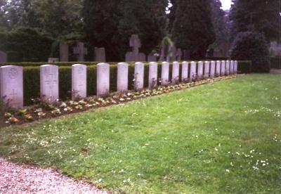 Oorlogsgraven van het Gemenebest Algemene Begraafplaats Sittard
