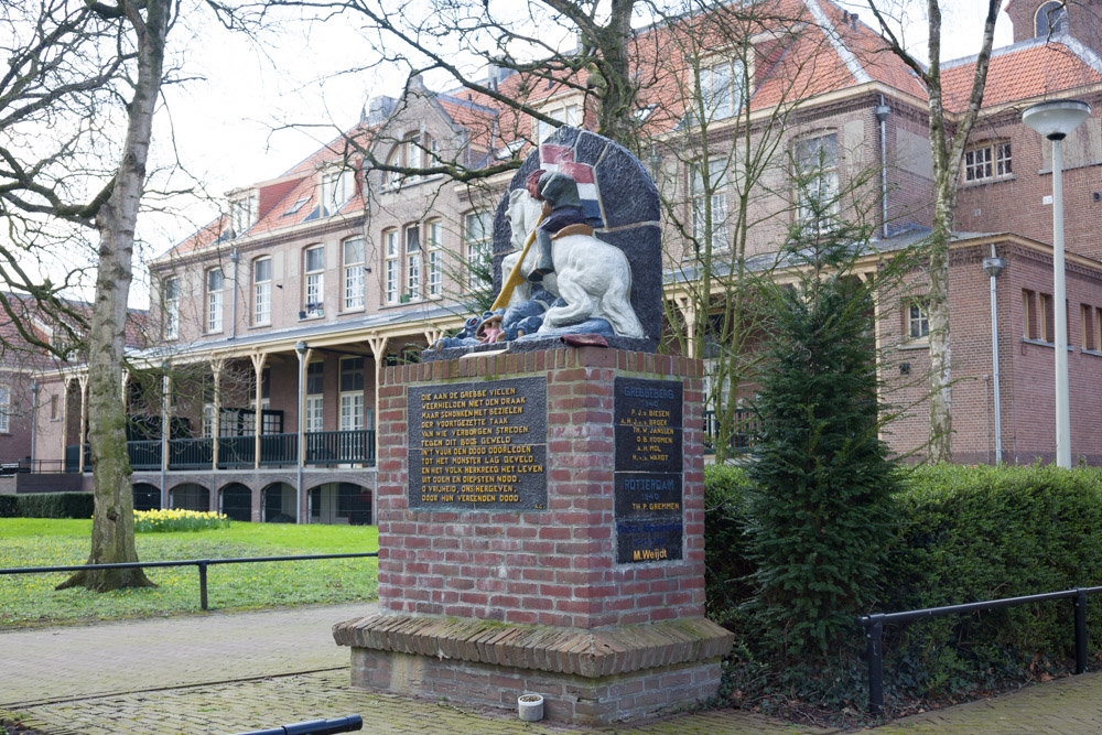 Oorlogsmonument Sint-Joris en de Draak Druten #5