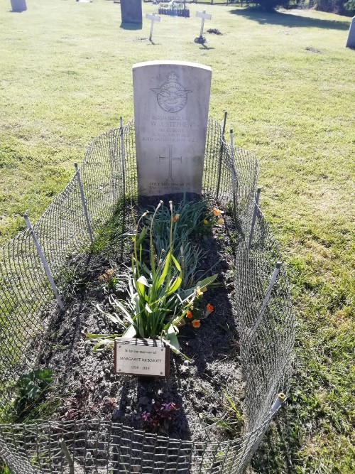 Commonwealth War Graves St. Clement Churchyard #3