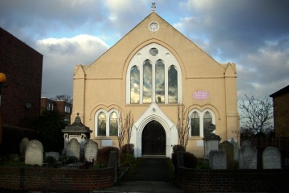 Commonwealth War Grave Foots Cray Baptist Chapelyard