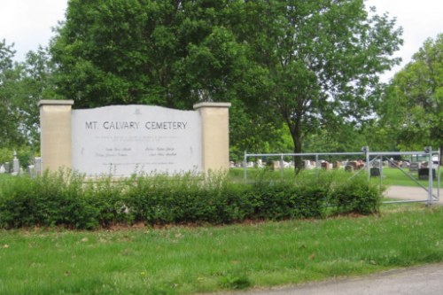 Commonwealth War Grave Mt Calvary Cemetery
