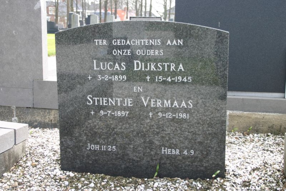 Dutch War Graves Zuidwolde