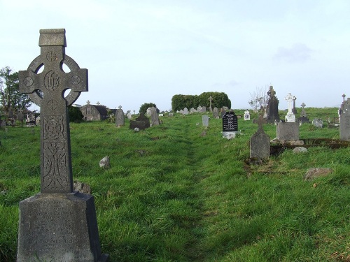 Commonwealth War Grave Dromod Catholic Churchyard